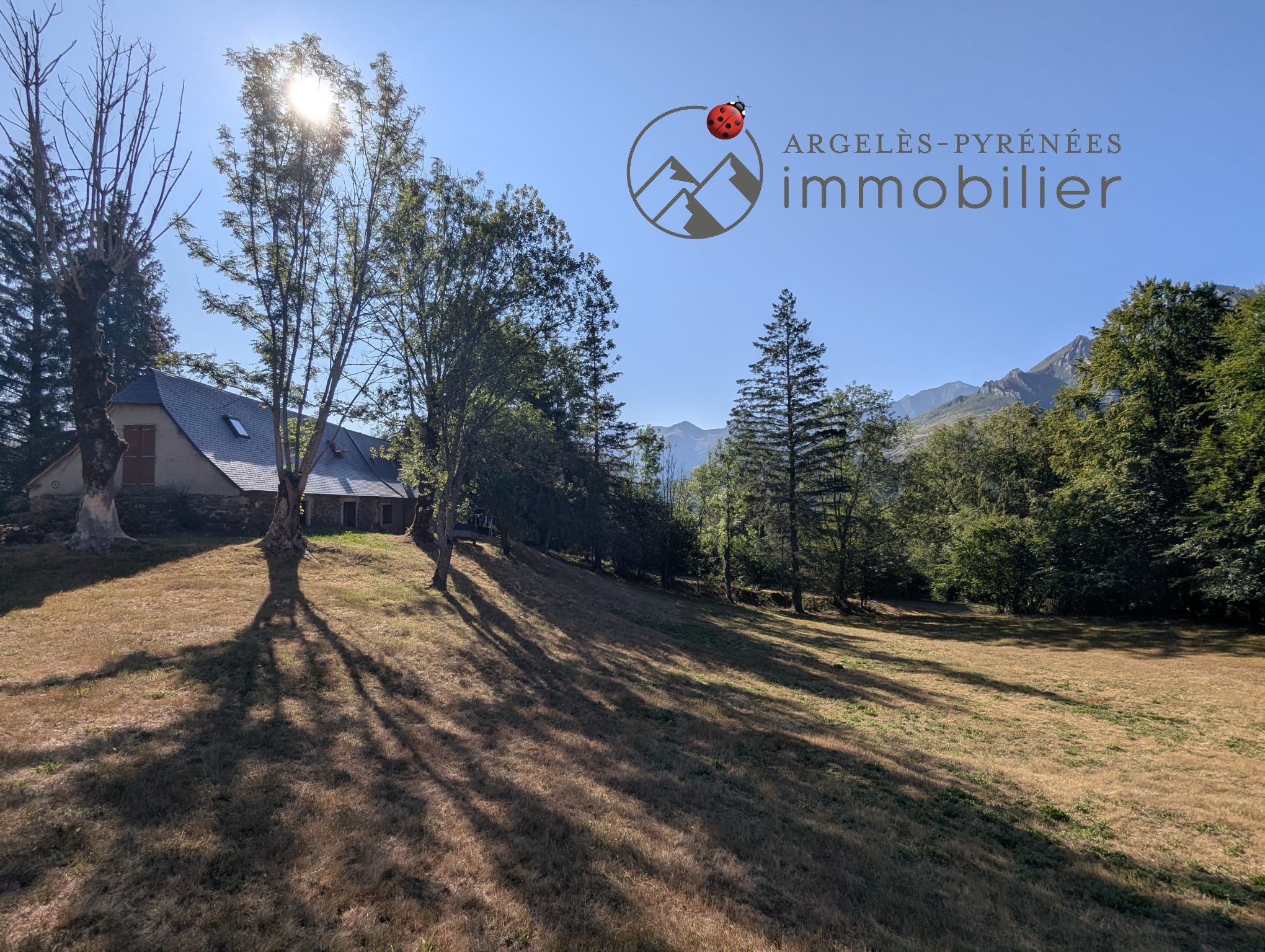 Authentique grange en pierres Val d'Azun Environ 150 m2